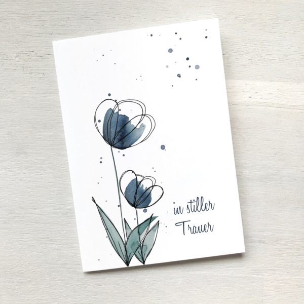 Beilleidskarte mit blauer Blume, Trauerkarte