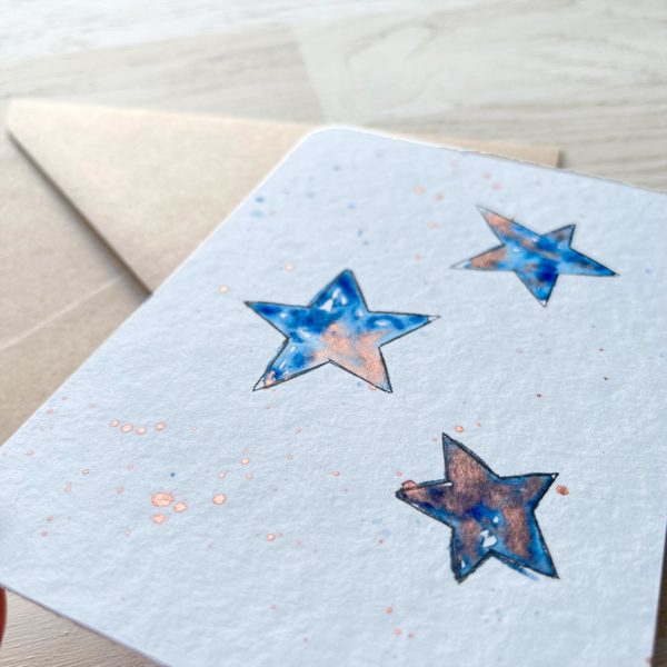 Handgemalte Weihnachtskarte mit Sternen